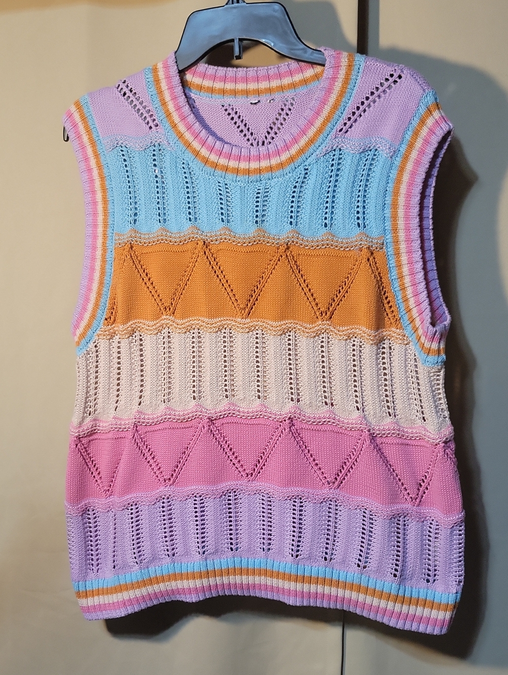 Girls' Multicolor Knit Sleeveless Sweater Vest - Pink & Pastel Stripe